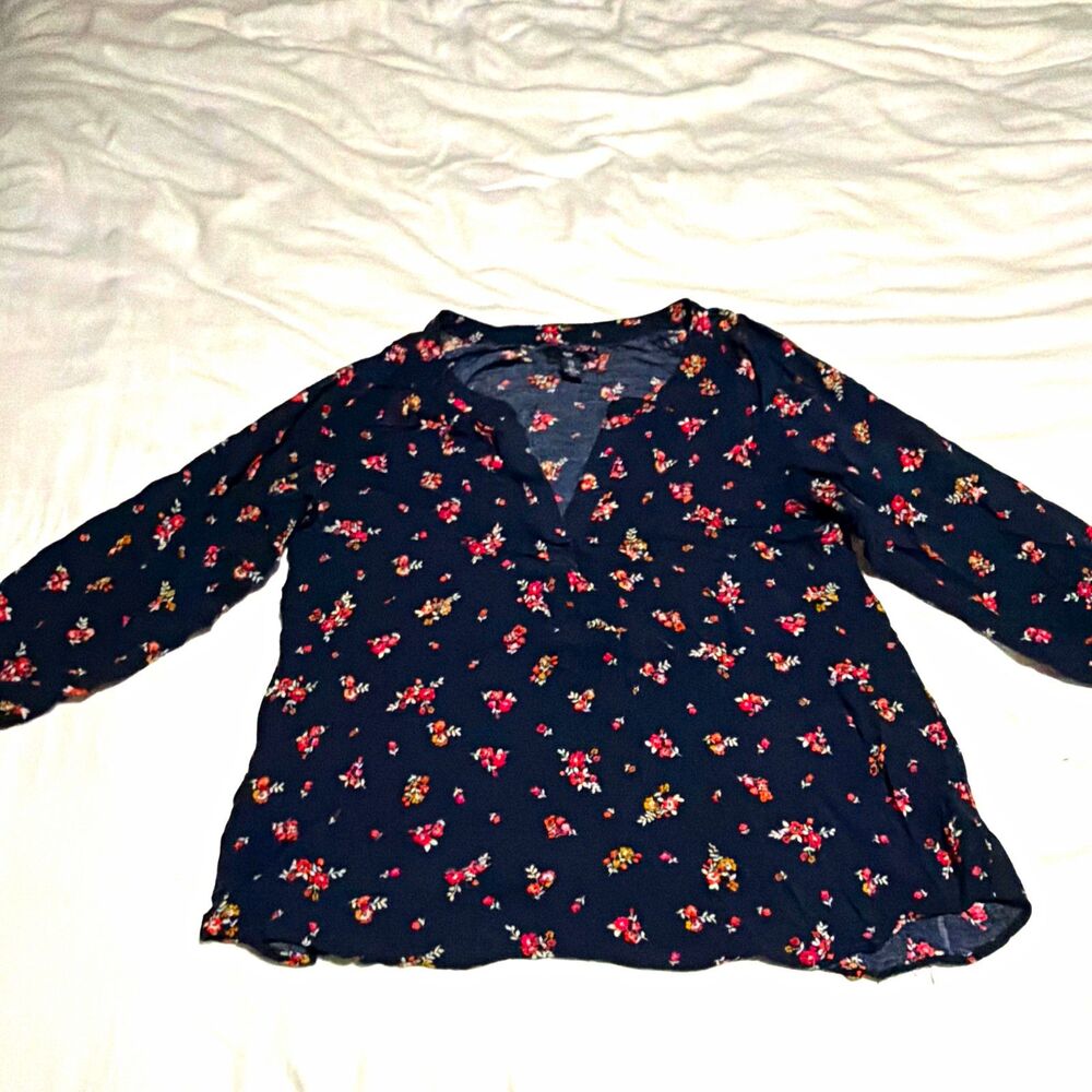 GAP Women's Navy Multicolor Floral V-Neck Long Sleeve Button Blouse Size S